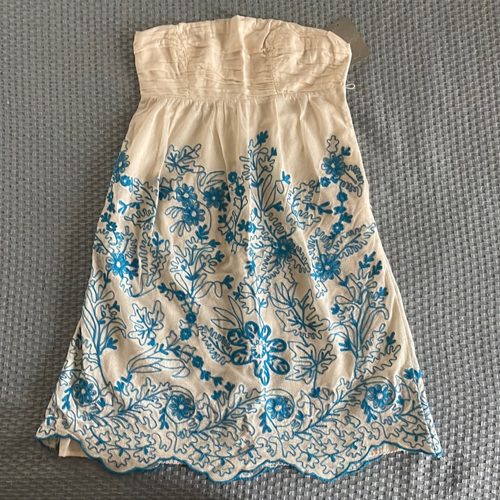 Anthropologie —Vanessa Virginia kneelength dress